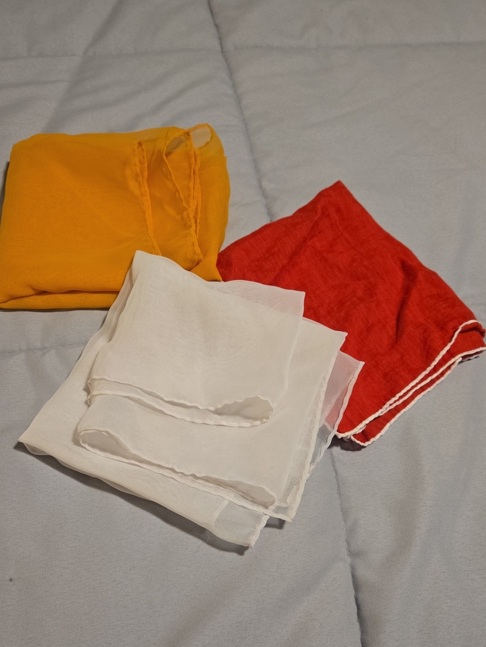 3 pk handkerchiefs- Yellow, Red & White